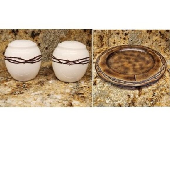 NWT HiEnd Accents Salt&Pepper Shakers AND HiEnd Accents Round Barbwire Tray 14" - Picture 1 of 8